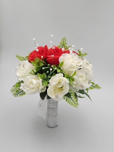 Buchet ivory si rosu