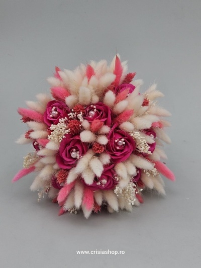 Buchet mireasa flori uscate, ivory, pink rose si magenta