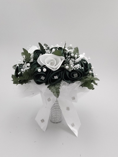 Buchet alb cu verde