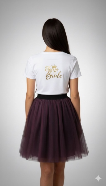 Tricou alb inscriptionat cu Team Bride, cu fusta bordo - Img 2