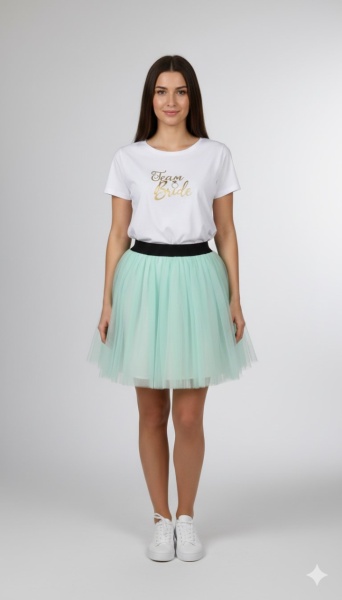 Tricou alb inscriptionat cu Team Bride, fusta mint