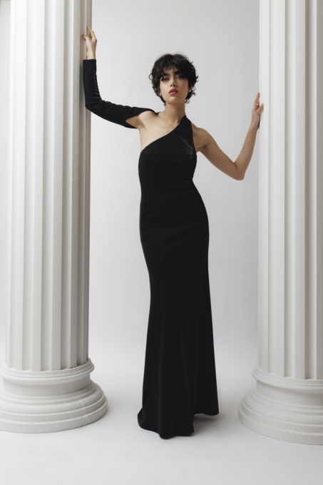 Rochie 'Armonia' lungă asimetrică cu o mânecă