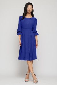 Rochie 'Jane' albastru regal cu pliseuri și volănașe