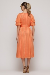 Rochie 'Leea' orange plisată cu mâneci vaporoase și floare decorativă - Img 4