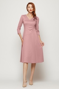 Rochie 'Tessa' roz pudră din tricot cu drapaj