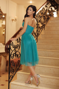 Rochie 'Khloe' turquoise asimetrică din tulle sidefat - Img 6