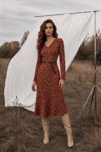 Rochie midi cărămizie cu imprimeu abstract și curea detașabilă
