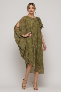 Rochie verde olive asimetrică cu volănaș pe umăr