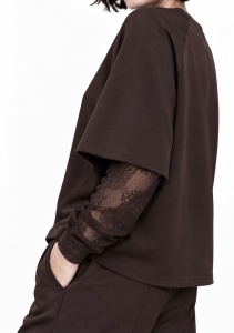 Bluză maro din tricot cu mâneci din dantelă - Img 2