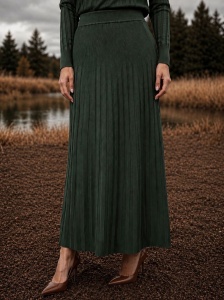 Compleu verde închis din tricot cu bluză si fustă - Img 3