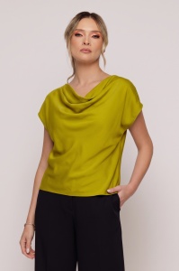 Top verde lime cu aspect satinat cu decolteu drapat