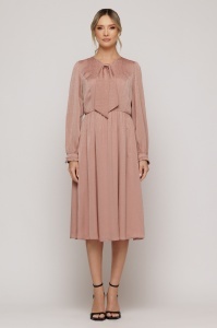 Rochie 'Annalise' rosé plisată din satin texturat cu eșarfă - Img 4