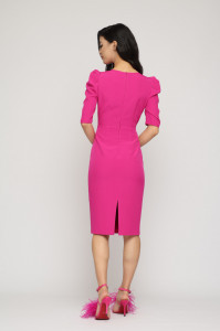 Rochie 'Dorothy' fucsia cu decupaj și umeri proeminenți - Img 4