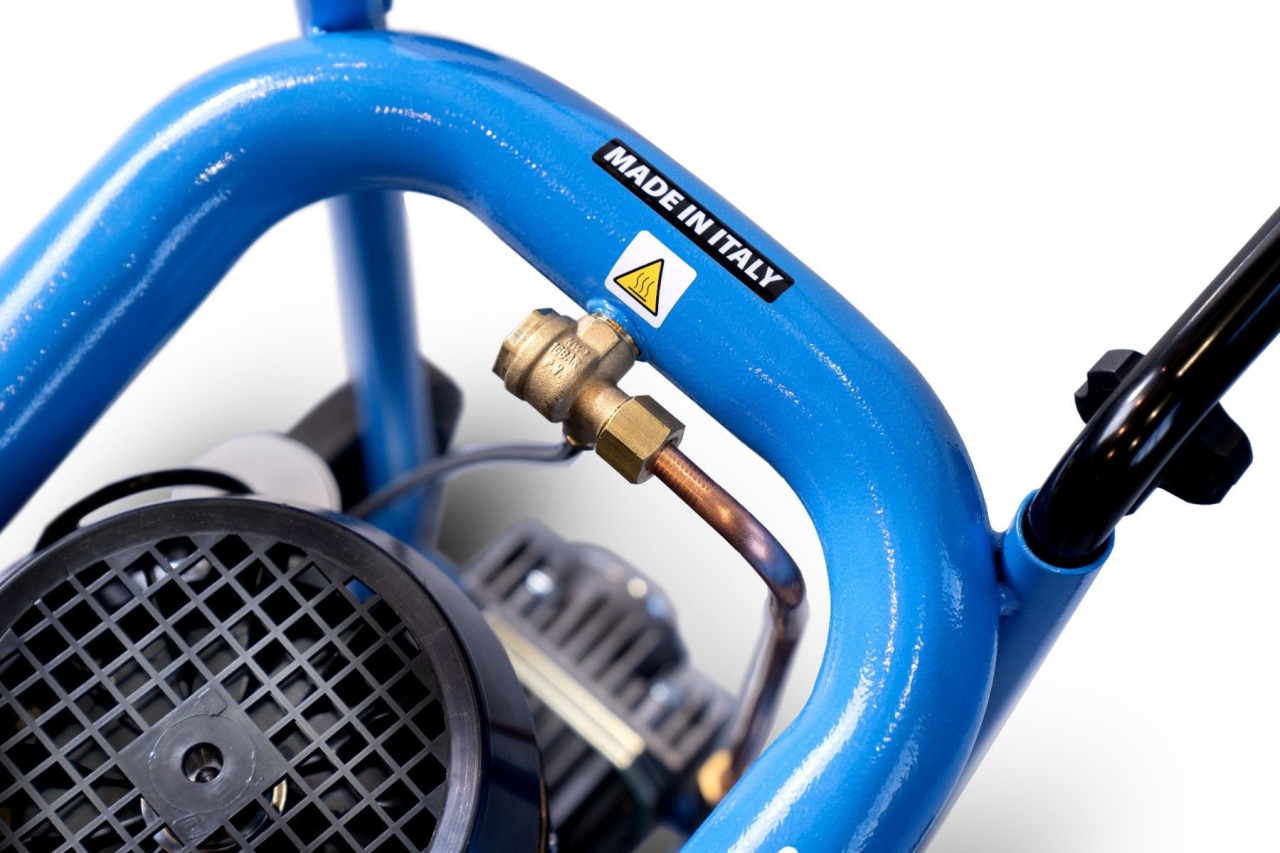 Compresor de aer cu piston fara ulei, silentios - 2.2 kW, 330 L/min, 10 bari - Rezervor 6 litri - ABAC-ATF-S-3-6-10 - 3 | YEO