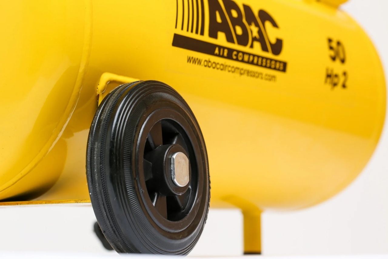 Compresor de aer cu piston - 1.5 kW, 190 L/min, 8 bari - Rezervor 50 Litri - ABAC-MONTE-CARLO-B20-BASELINE - 1 | YEO