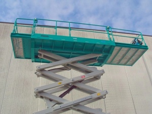 Nacela foarfeca IMER ACCESS IM14220 E Hlucru 16.2 m sarcina 800 kg motor Electric 15 kW - Img 2
