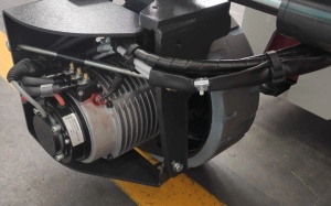 Nacela foarfeca IMER ACCESS IM4680 AC int/exterior H lucru 6.5m sarcina 230kg motor electric 2.4 KW - Img 2