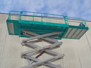 Nacela foarfeca IMER ACCESS IM14220 D Hlucru 16.2 m sarcina 800 kg motor Diesel 23 kW - Img 2