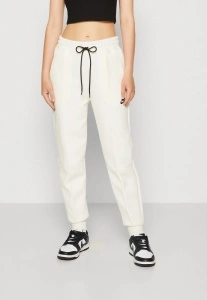 Nike Pantaloni De Trening Femei