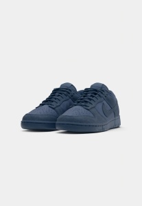Nike adidasi barbati