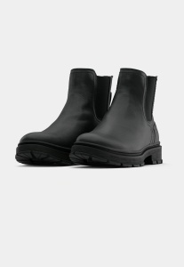 Pier One Botine clasice Barbati
