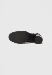 Tommy Hilfiger Botine Femei - Img 5