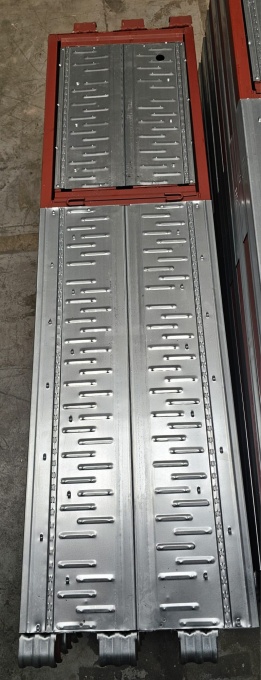 Podină cu Trapă pentru Schelă