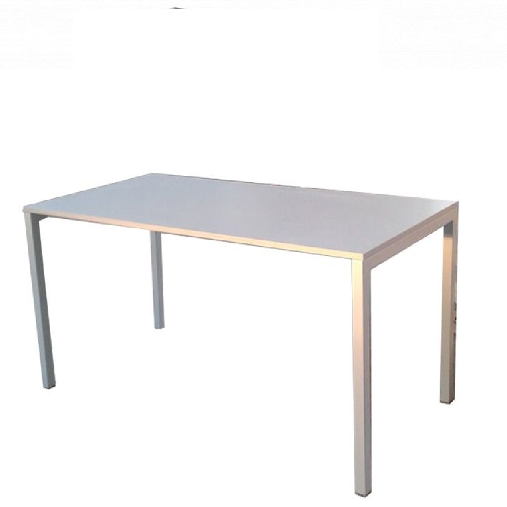 Mese cu structuri metalice