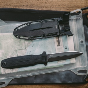 Cutit lama fixa SOG Pentagon FX - Blackout - Img 15