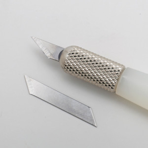 NT Cutter D-300P Cutter de Precizie cu Lama fina - Img 4