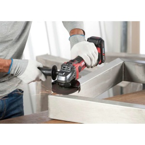 SKIL 3920 DC, Polizor unghiular cu acumulator AG1E3920DC, 8500 rpm, d. max. disc 115mm, 1x Accu, incarcator si geanta - Img 2