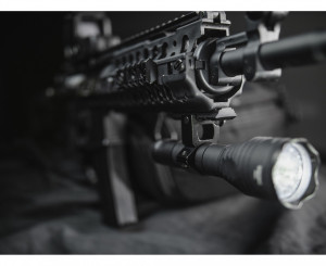 Suport pentru lanterna Armytek AWM-05 pentru sina Picatinny si Weaver cu sina Picatinny integrata - Img 5