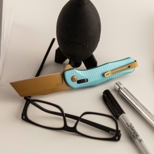 Cutit pliabil SOG Diverge XR Sheepsfoot Light Blue Gold 12-02-02-43, lama Sheepsfoot D2 Stonewashed Gold, XR Lock, deschidere Flipper, maner GRN Light Blue & Gold, EDC Outdoor - Img 8