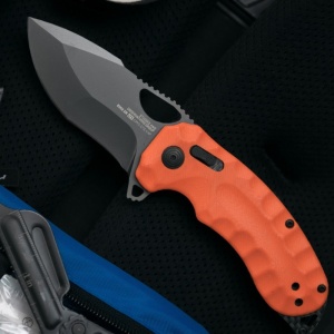 Cutit pliabil SOG Kiku XR LTE Orange 12-37-03-57, lama Drop Point CTS XHP TiNi, XR Lock, Thumb Stud, maner G10 Blaze Orange cu liner-e Carbon Fiber, EDC Outdoor - Img 9