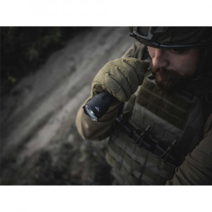 F07701C Lanterna tactica Viking Pro magnet - lumina alba, Armytek - Img 9