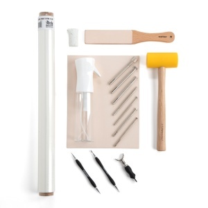 Set de initiere in sculptura si stampilarea pielii Tandy Leather – Leather Carving Starter Set