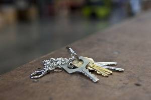 Lanț de buzunar, 48cm cu mini carabină, cromat, Key-Bak - Img 2