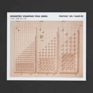 Sablon reutilizabil Craftaid, model grila geometrica de stantare 1/4 - 3/8 - 1/2 in (Geometric Stamping Grid) pentru modelaj piele - Tandy Leather 76600-00