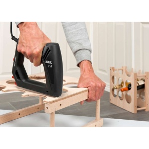 SKIL 8200 AA, Capsator/ciocan electric F0158200AA, functional cu capse No.53, 8-16mm si cuie No.40, 47 si 48, 15-16mm, + accesorii - Img 4