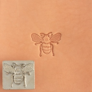 Cap de stanta de embosare 3D Craftool, model albina (Bee) - Tandy Leather 8465-00