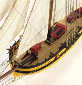 Navomodel Corsarul Cutter Le Renard, scara 1:50 Model de navă din lemn - Artesania Latina - Img 4