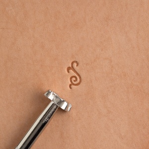 Stanta de margini embosare Craftool O57 (volute) pentru piele - Tandy Leather 67010-03 - Img 2