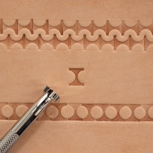 Stanta pielarie, Tandy Leather