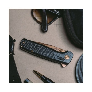 Cutit pliabil SOG Terminus XR LTE Carbon Rose Gold TM1043-BX, lama Drop Point CPM S35VN TiNi Rose Gold, XR Lock, Flipper, maner Carbon Fiber, EDC Premium - Img 10