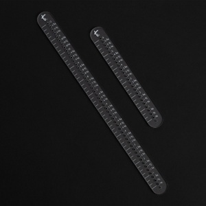 Rigla acrilica pentru cercuri si arce, 30 cm (12") (Circle Ruler 12") - Tandy Leather 3616-00