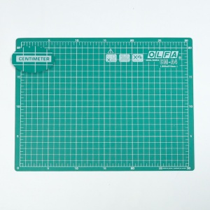 CM-A4 Placa taiere de 2 mm grosime - Olfa - Img 1