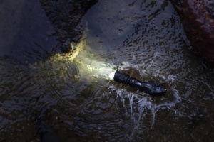 Lanterna tactica Armytek Parma C2IR Pro 1250 lm cu lumina alba si infrarosu IR 940 nm, montura Picatinny/Weaver - Img 7