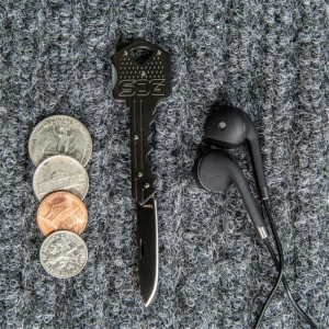 Cutit breloc SOG Key Knife Black KEY-101, lama 5Cr13MoV, Lockback, design cheie, EDC Keychain Knife - Img 9