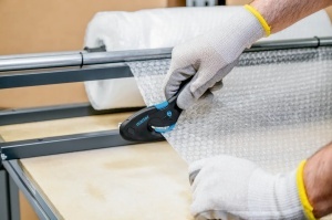Cutter de siguranta Martor Secumax Easysafe 121001 cu lama industriala nr. 45