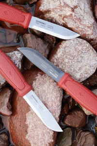 Cutit Full-Tang Morakniv Garberg Dala Red CARBON, Teaca si maner Polimer Dala Red, pentru Bushcraft si Outdoor - Img 7